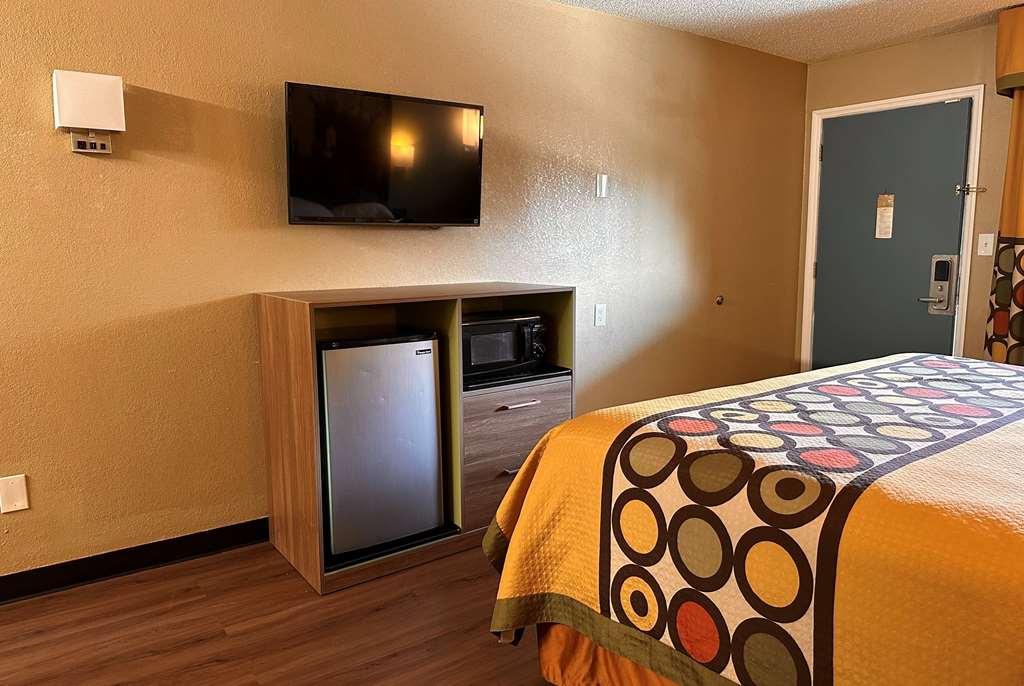 Super 8 By Wyndham Cincinnati-Springdale Oh Rum bild